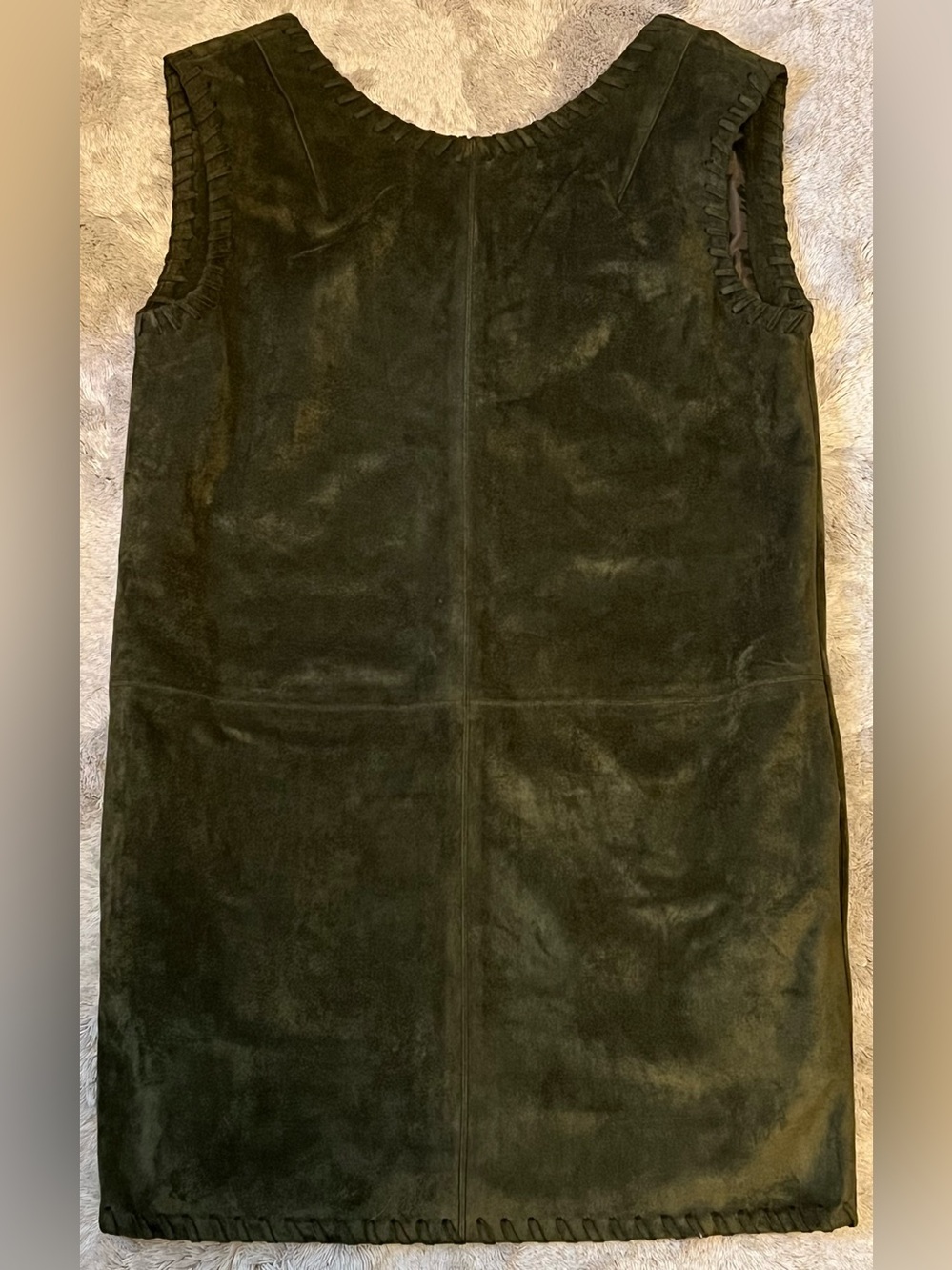 ASTR The Label~Women’s Shift Dress~Olive Green~XS
⭐️NWOT⭐️